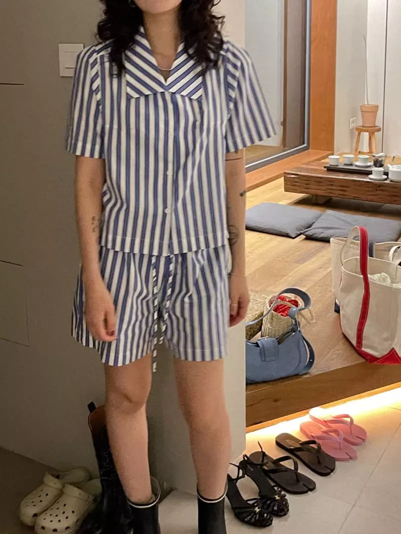 Fric - Korean Women Fashion - #womensfashion - Jim Stripes Shorts - 11
