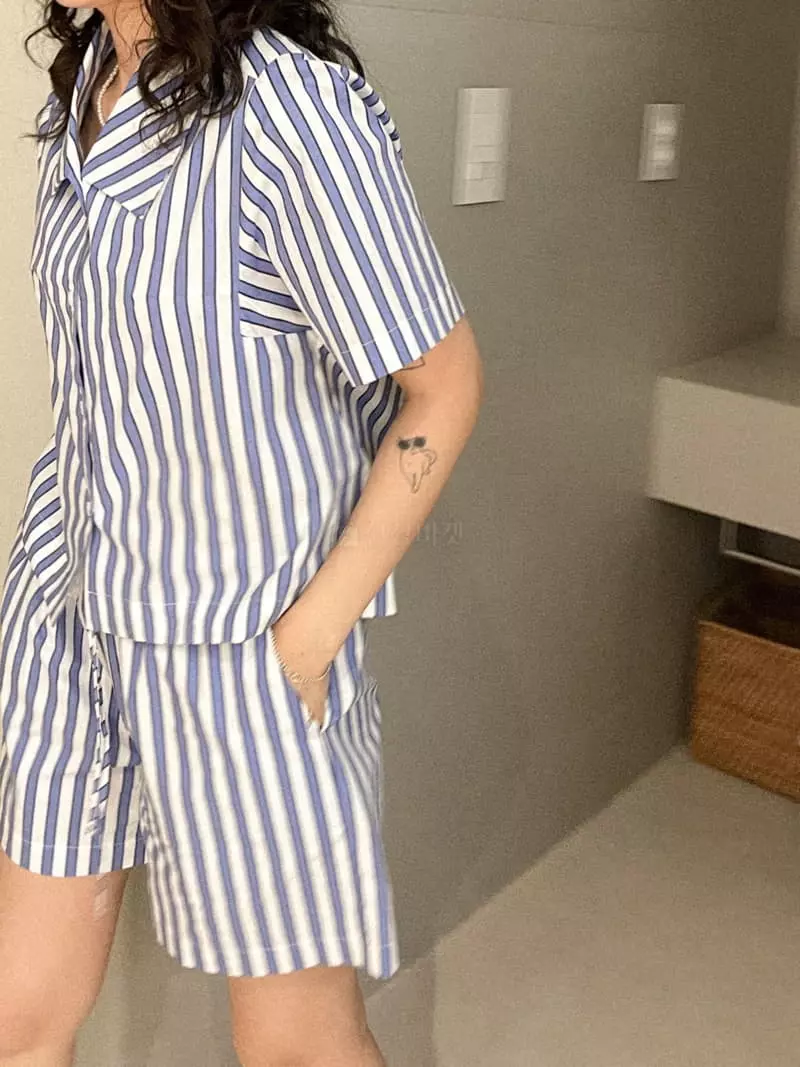 Fric - Korean Women Fashion - #womensfashion - Jim Stripes Shorts - 9