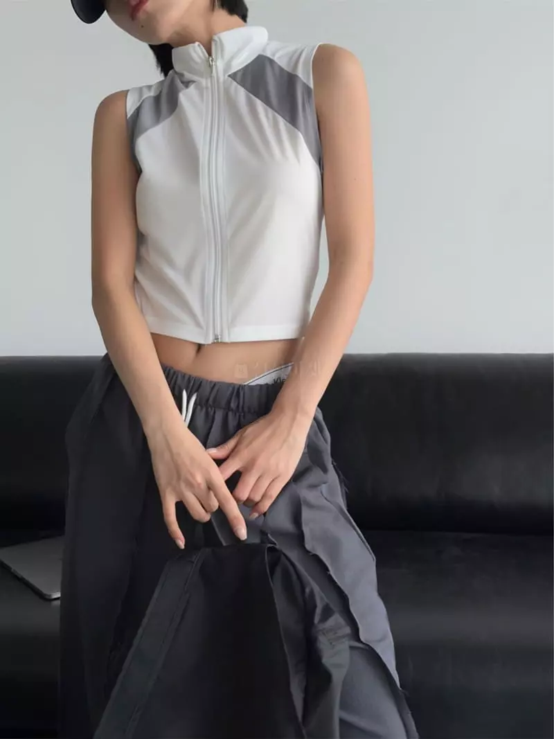 Gavara Market - Korean Women Fashion - #momslook - Claran Zip-up Sleeveless - 2
