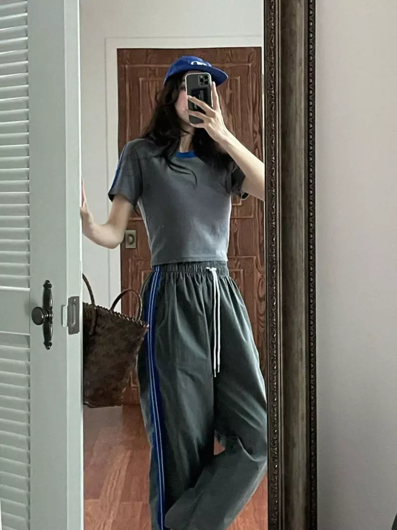 Gavara Market - Korean Women Fashion - #shopsmall - Pin Mesh Crop Tee - 2