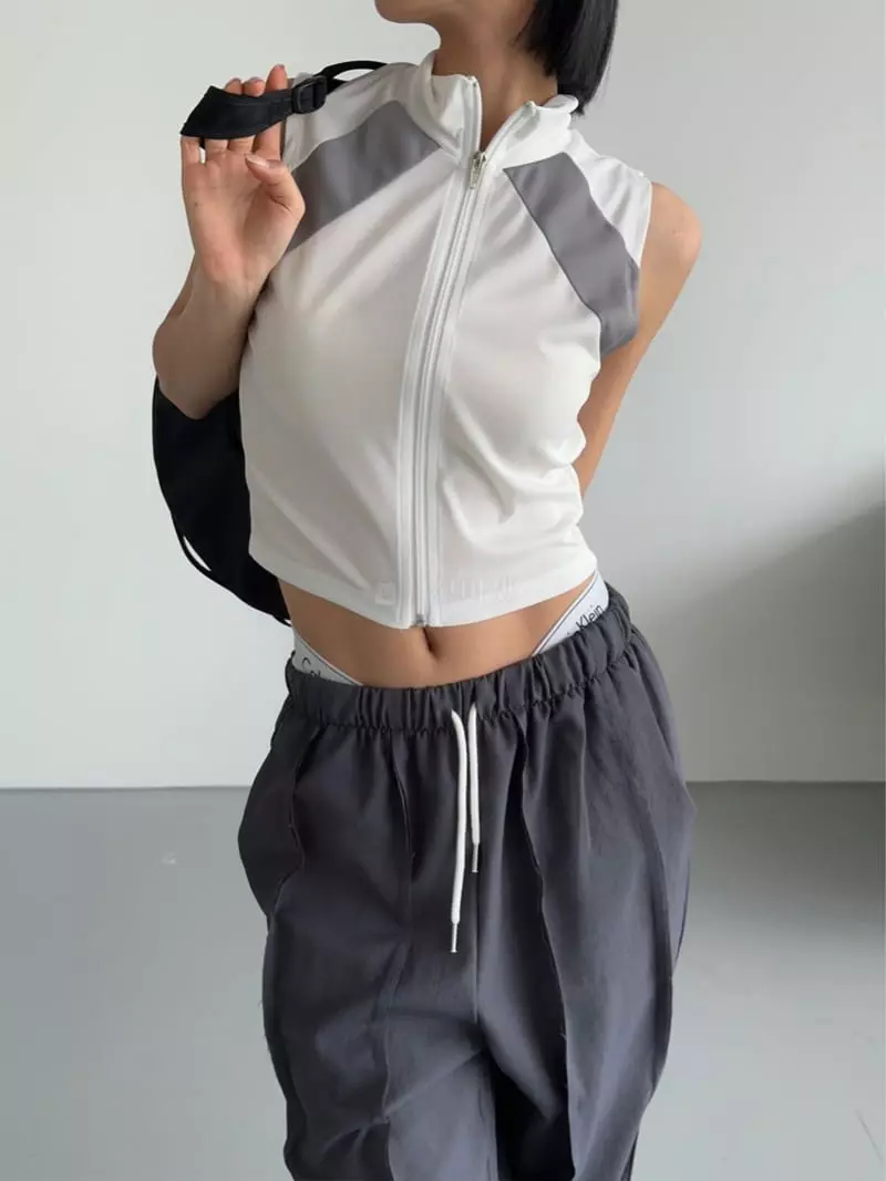 Gavara Market - Korean Women Fashion - #womensfashion - Claran Zip-up Sleeveless - 5