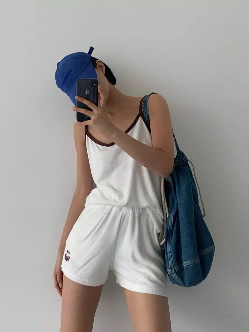 Gavara Market - Korean Women Fashion - #womensfashion - Smile Sleeveless - 7