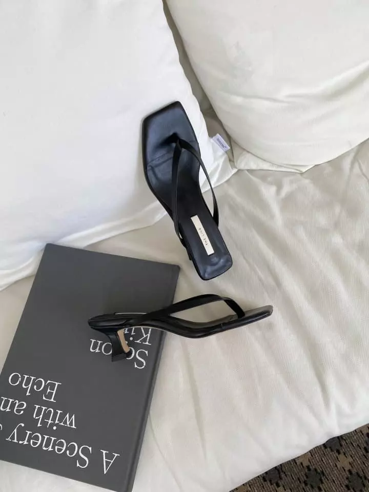 Golden Shoe - Korean Women Fashion - #momslook - th2522 Slippers - 2