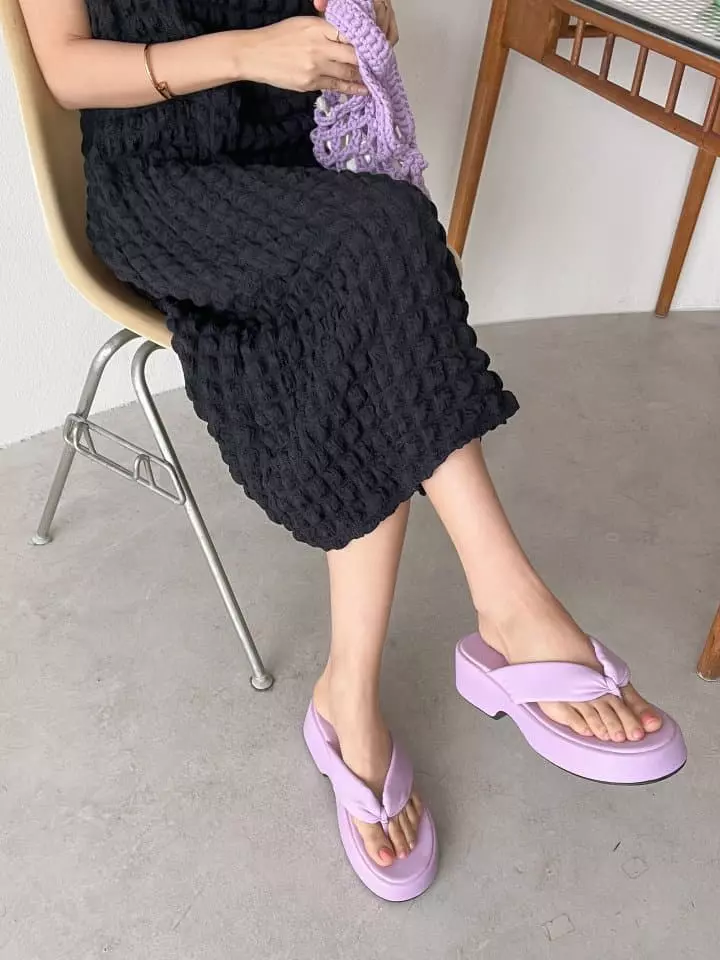 Golden Shoe - Korean Women Fashion - #momslook - j7098 Slippers