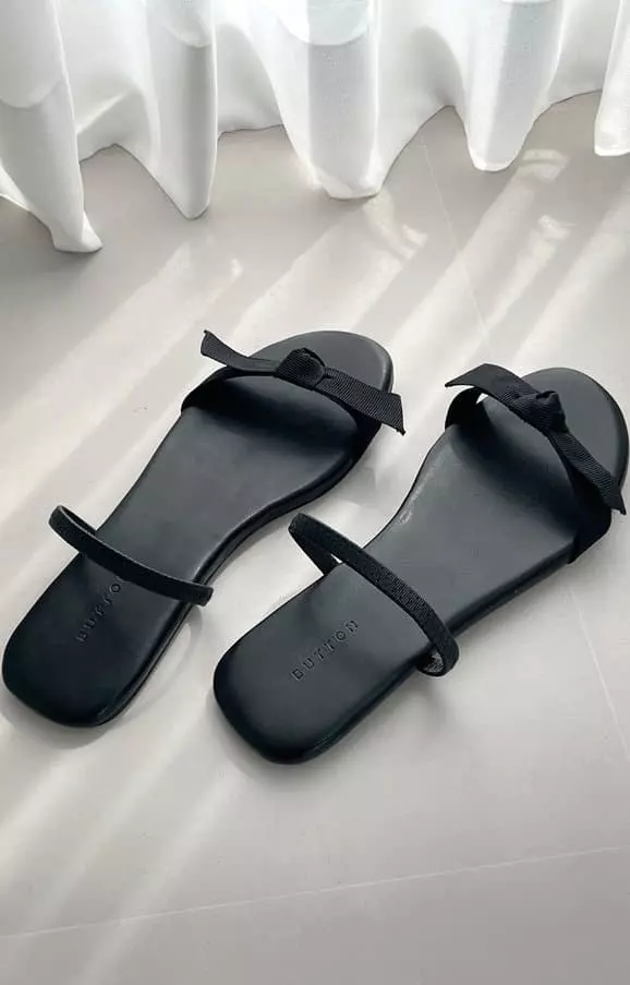 Golden Shoe - Korean Women Fashion - #momslook - bu1089 Sandals - 2