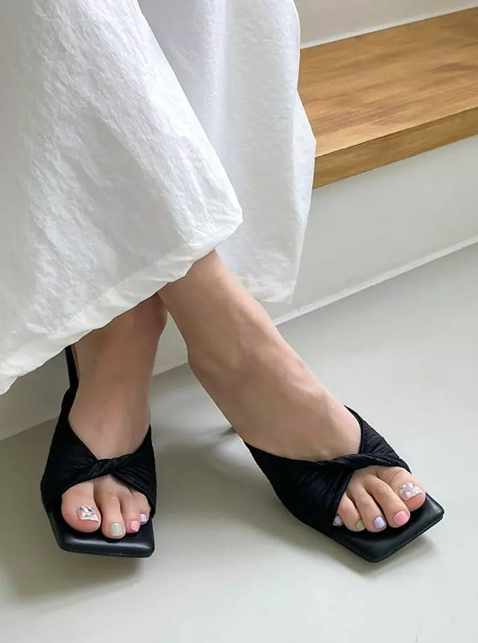 Golden Shoe - Korean Women Fashion - #womensfashion - st2527 Slippers - 4