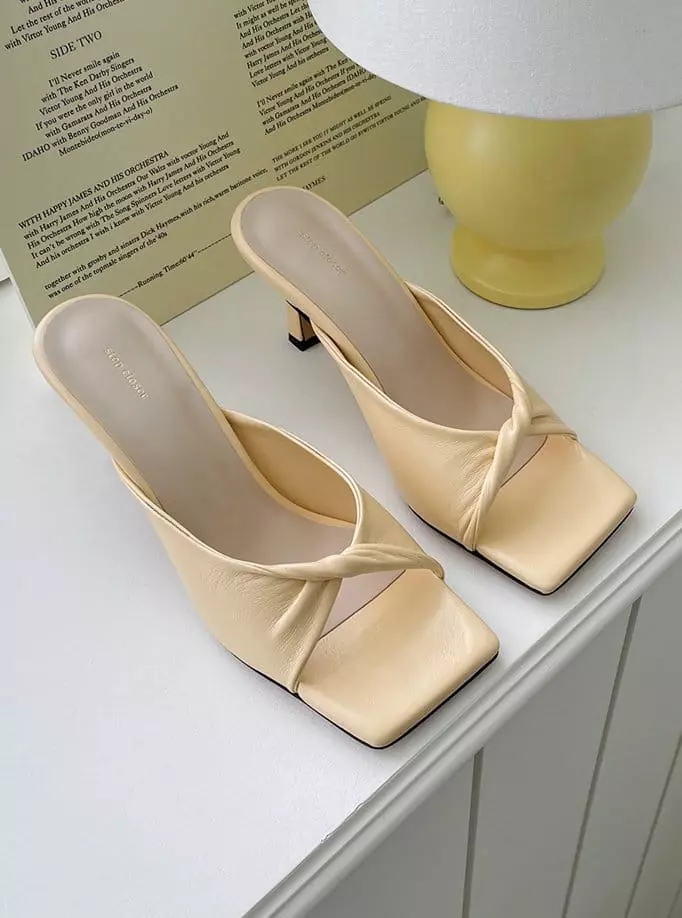 Golden Shoe - Korean Women Fashion - #momslook - st2527 Slippers - 6