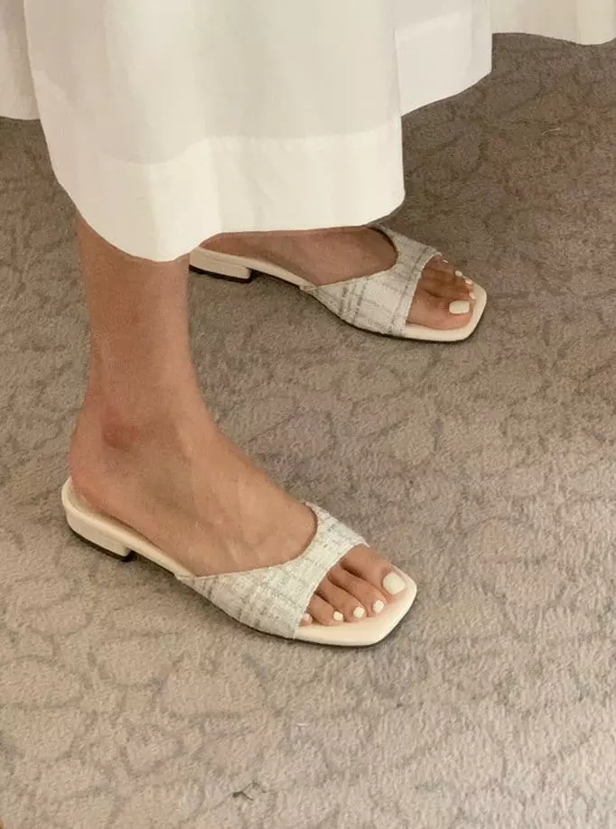 Golden Shoe - Korean Women Fashion - #momslook - th2736 Slippers - 2