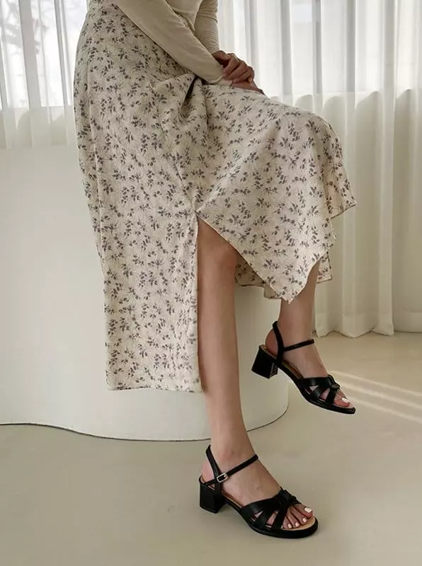 Golden Shoe - Korean Women Fashion - #momslook - min5801 Sandals - 5