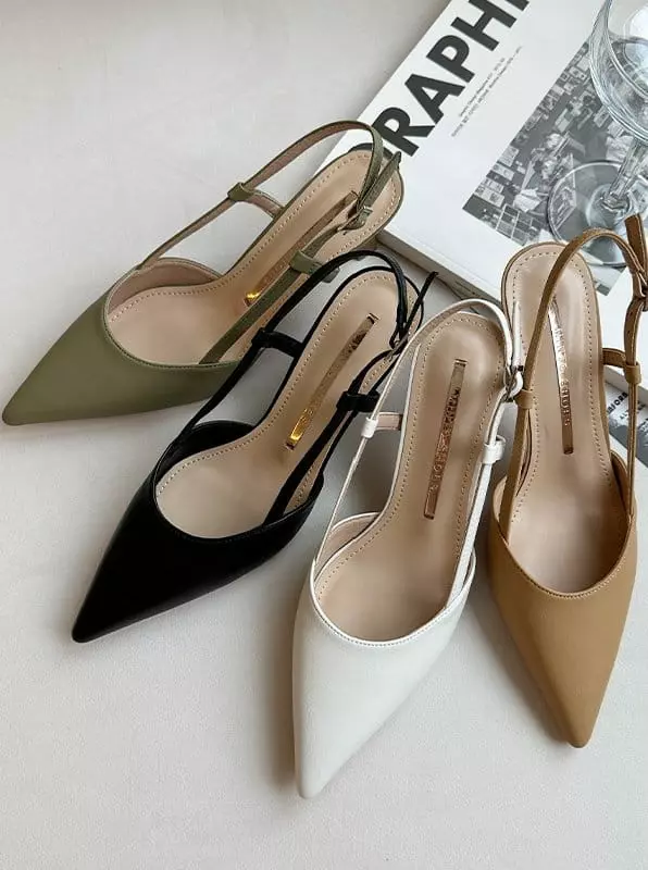 Golden Shoe - Korean Women Fashion - #momslook - min6028 Sandals