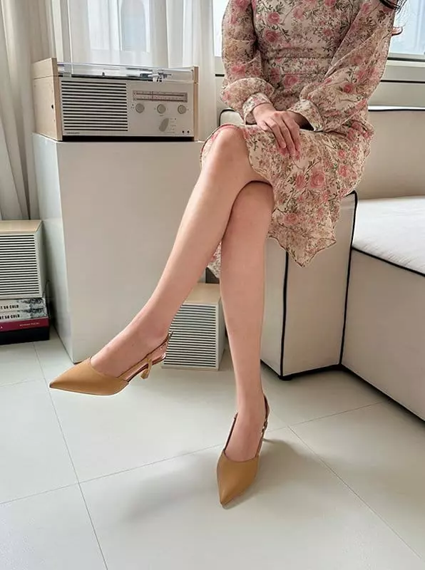 Golden Shoe - Korean Women Fashion - #momslook - min6028 Sandals - 3