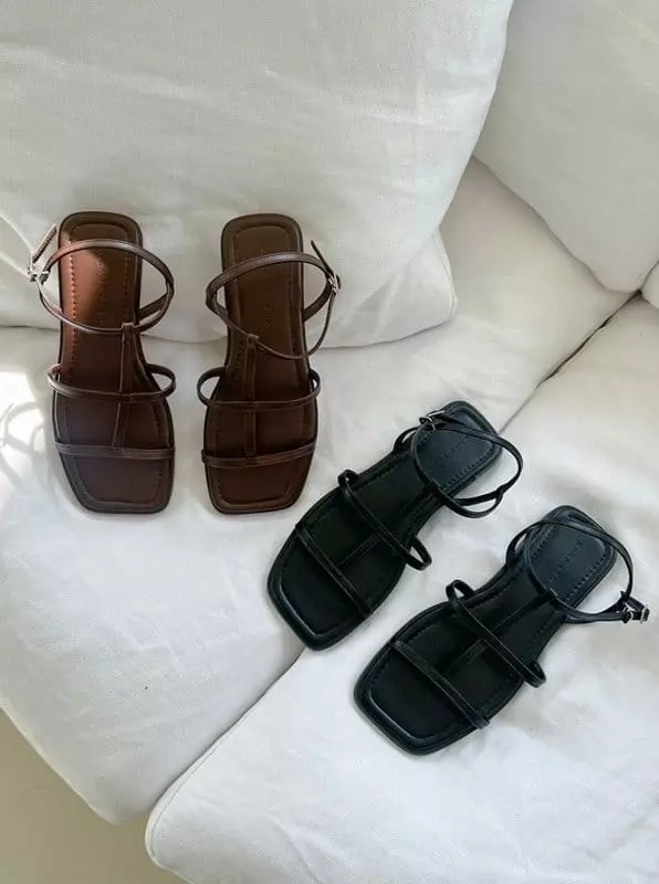 Golden Shoe - Korean Women Fashion - #shopsmall - ka5422 Sandals - 2