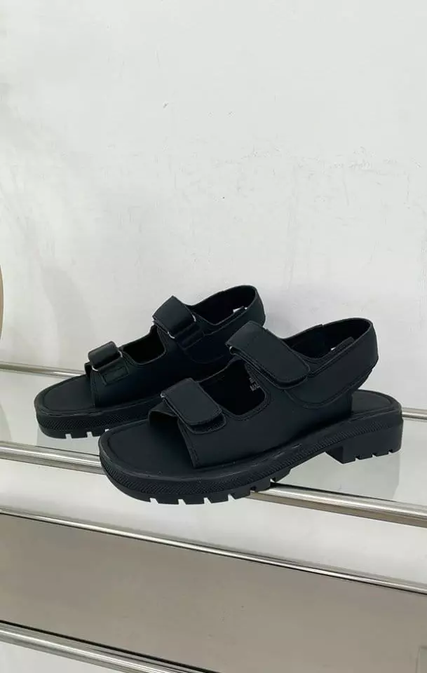 Golden Shoe - Korean Women Fashion - #thelittlethings - bi2157 Sandals