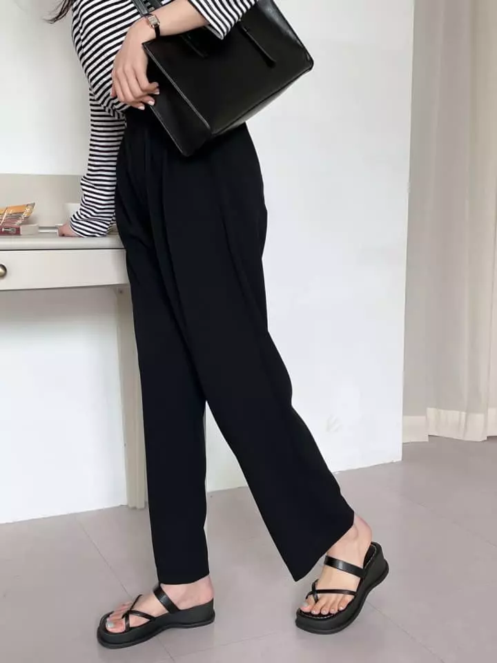 Golden Shoe - Korean Women Fashion - #vintageinspired - d7041 Slippers - 2
