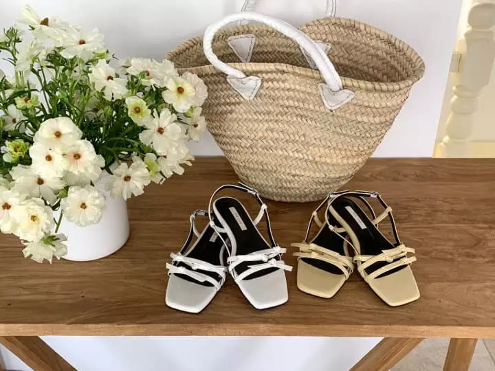 Golden Shoe - Korean Women Fashion - #vintageinspired - th2731 Sandals