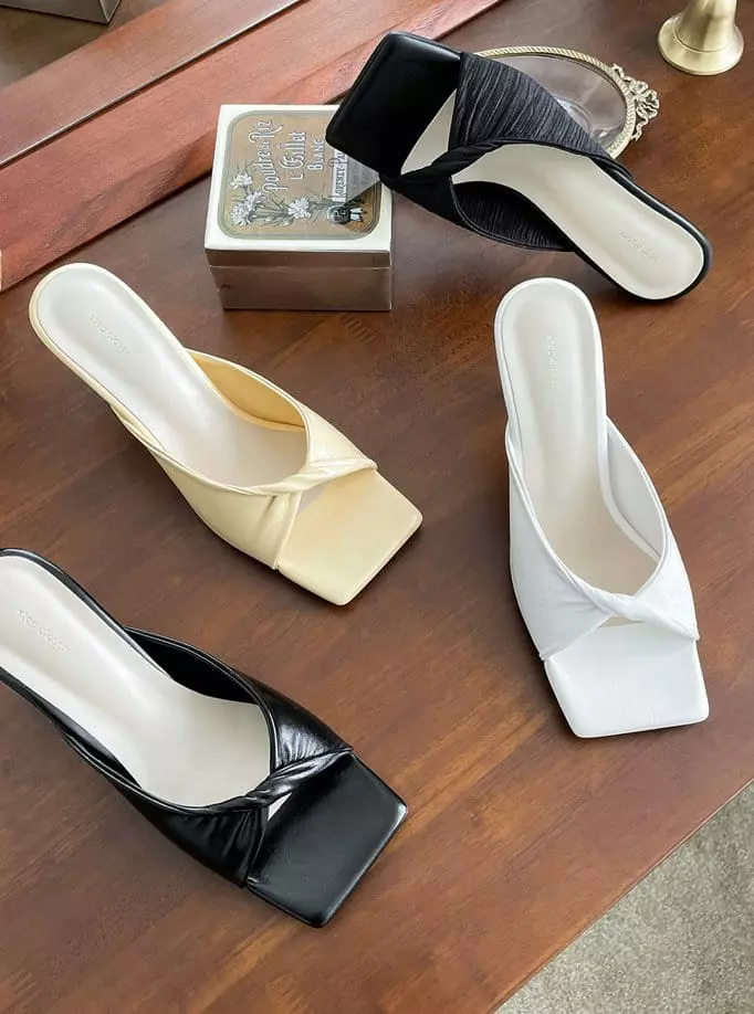 Golden Shoe - Korean Women Fashion - #womensfashion - st2527 Slippers