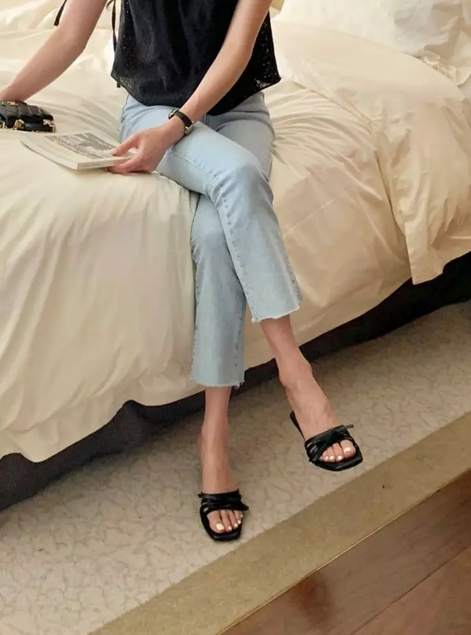 Golden Shoe - Korean Women Fashion - #womensfashion - th2734 Slippers - 2