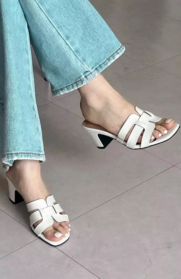 Golden Shoe - Korean Women Fashion - #momslook - by013 Slippers - 4