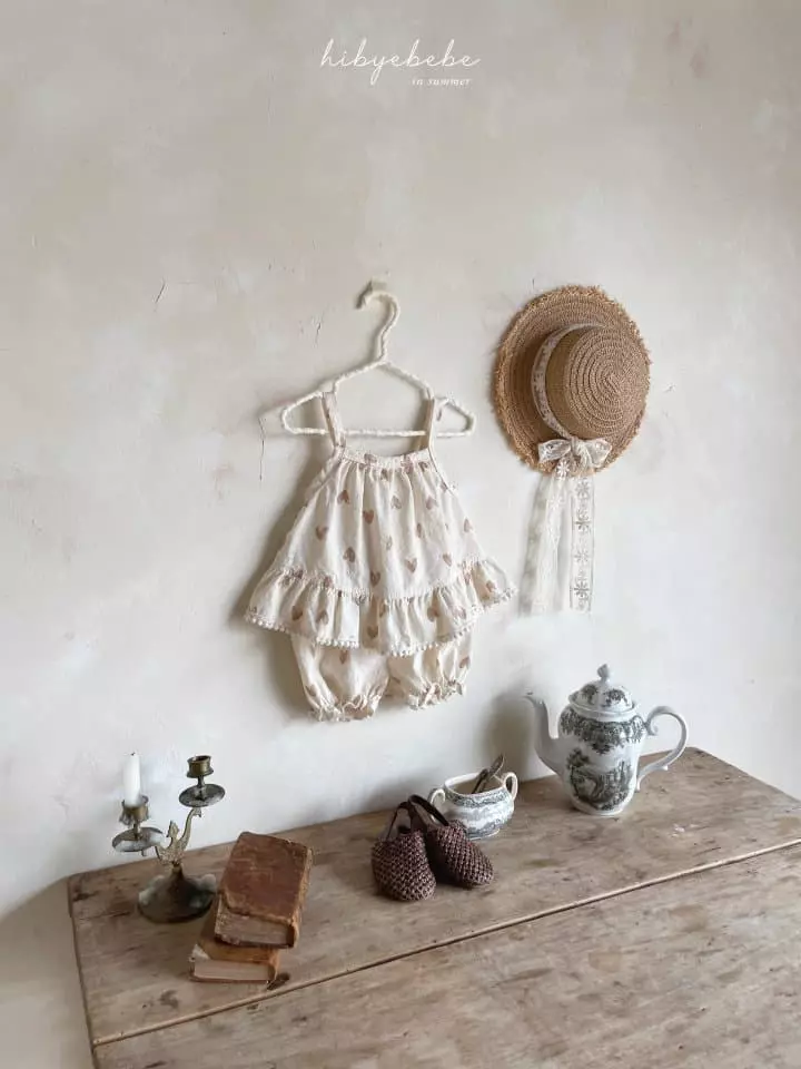 Hi Byebebe - Korean Baby Fashion - #babyoutfit - Heart Frill Top Bottom Set - 2