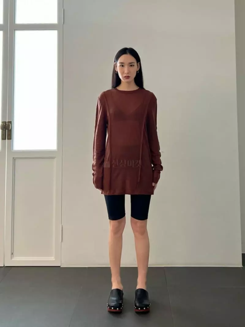 Inni - Korean Women Fashion - #shopsmall - Long Sleeves Deggi Tee - 12