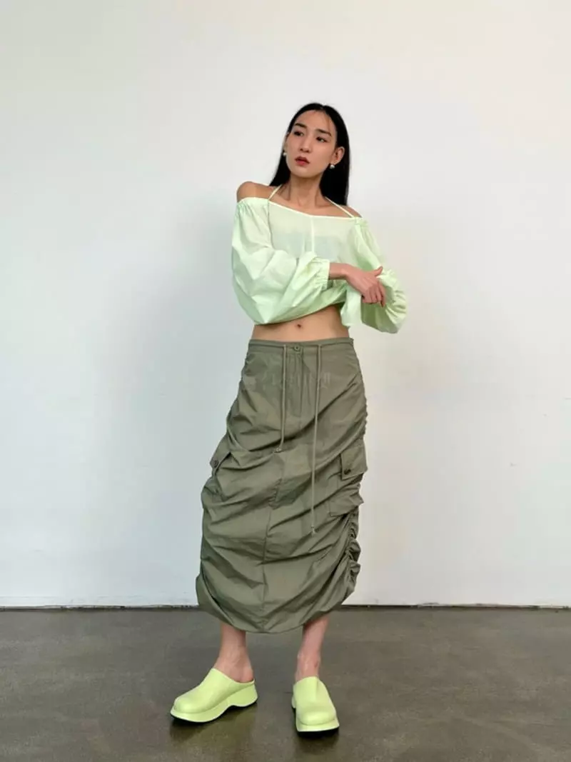 Inni - Korean Women Fashion - #thatsdarling - Nanba Balloon Blouse - 5