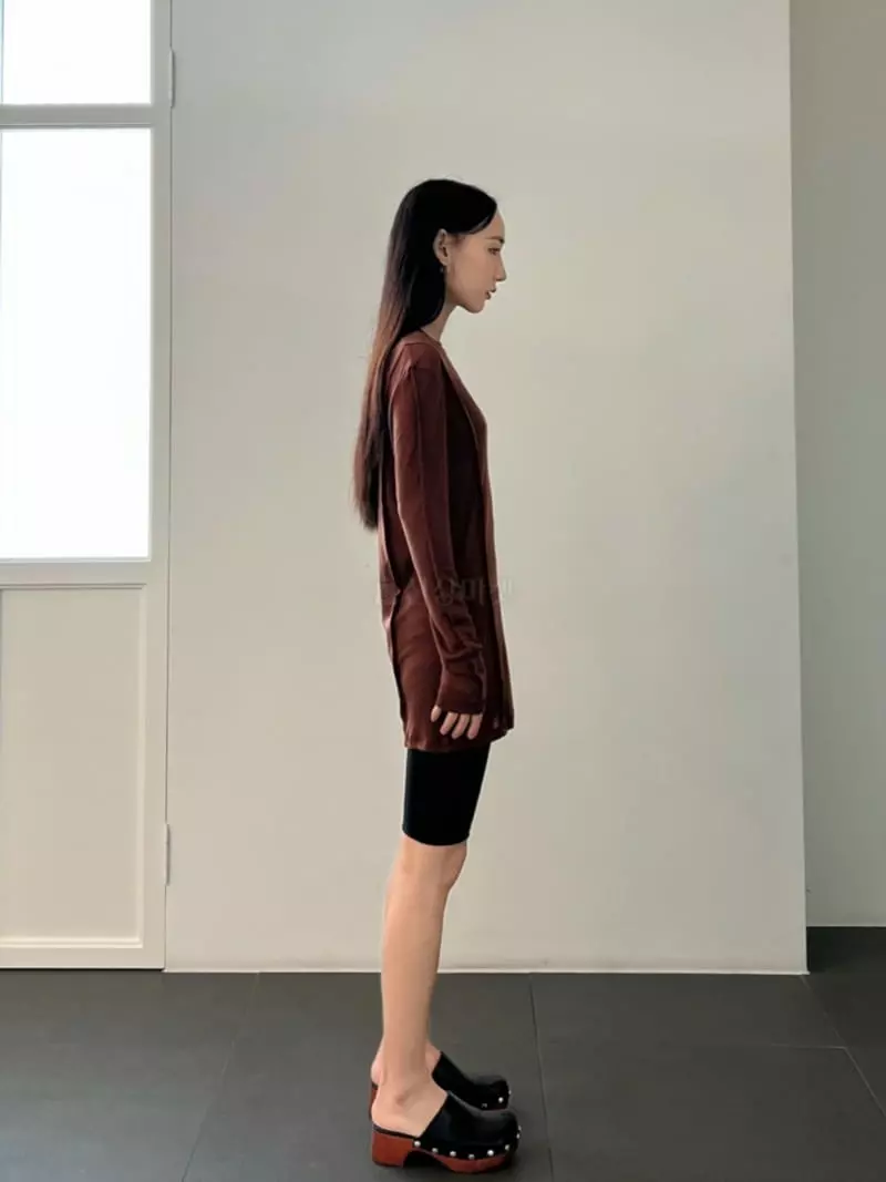 Inni - Korean Women Fashion - #thelittlethings - Deggi Sleeves Tee - 8