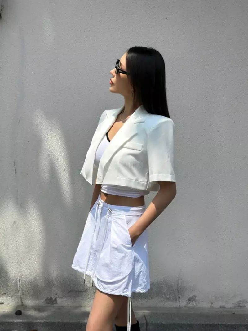 Inssense - Korean Women Fashion - #momslook - Summer Crop Jacket