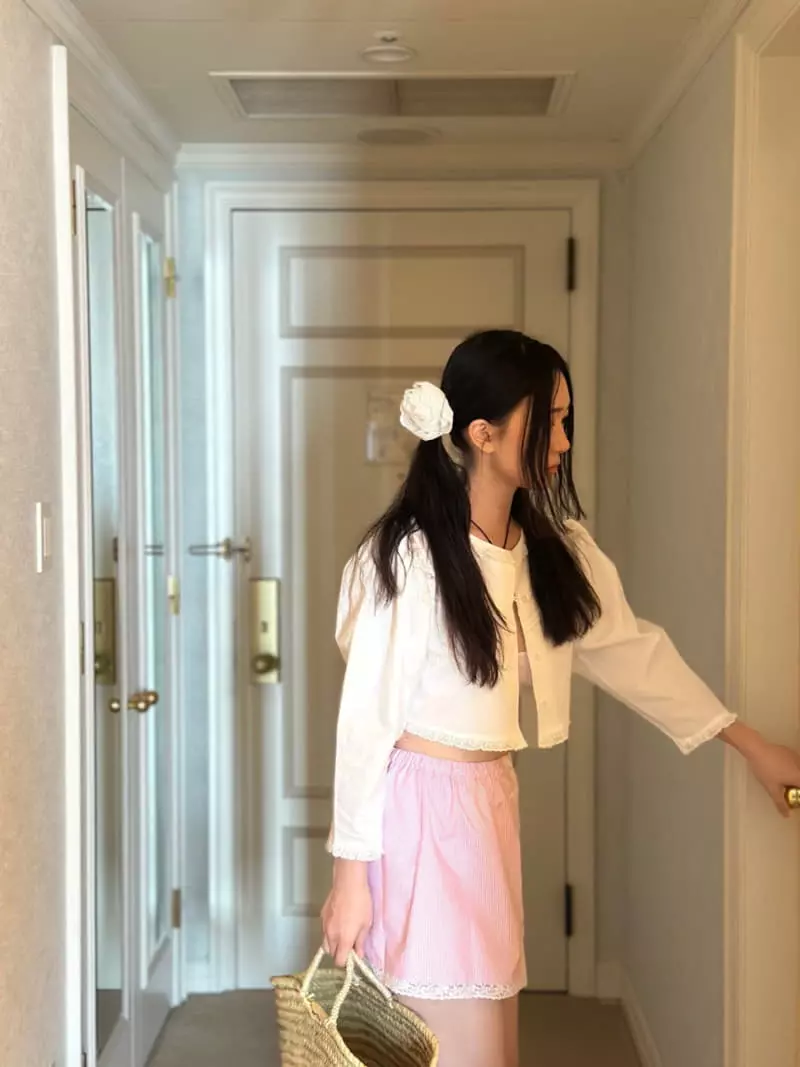 Jejeunosity - Korean Women Fashion - #pursuepretty - Mom V Lay Blouse - 8