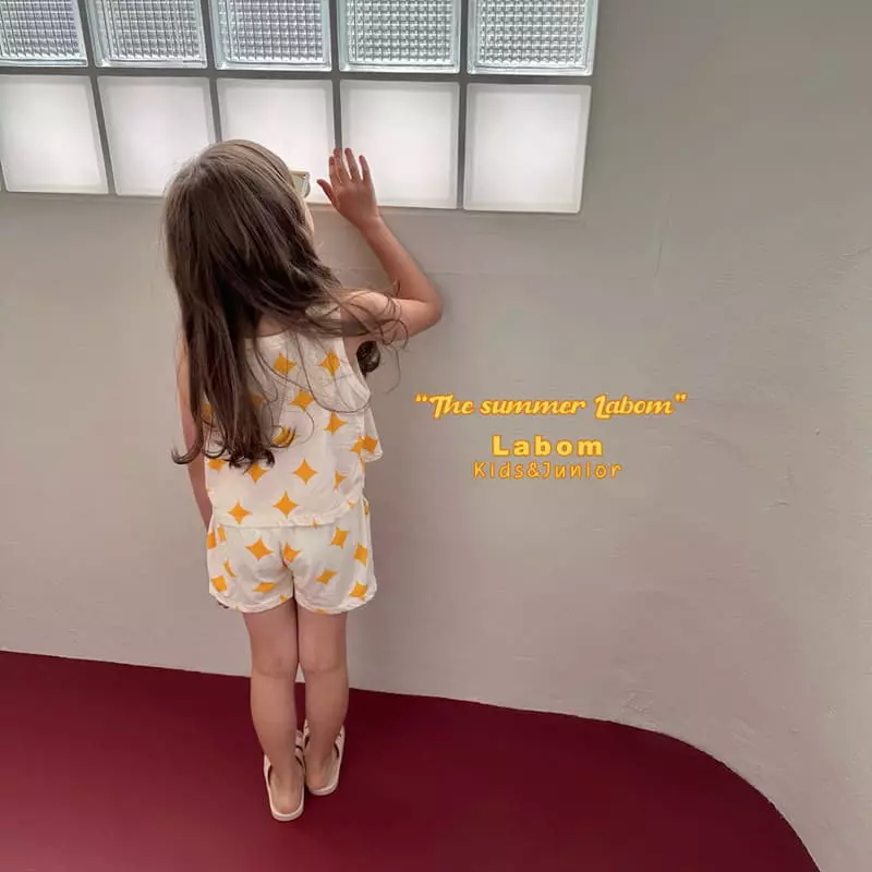 Labom - Korean Children Fashion - #littlefashionista - Shiny Sleeveless - 2