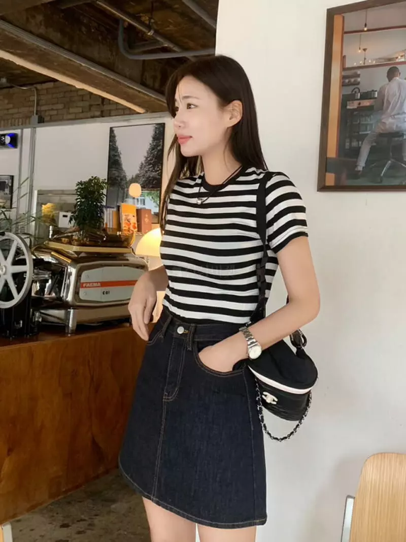 Marron - Korean Women Fashion - #womensfashion - Stripes Tee - 2