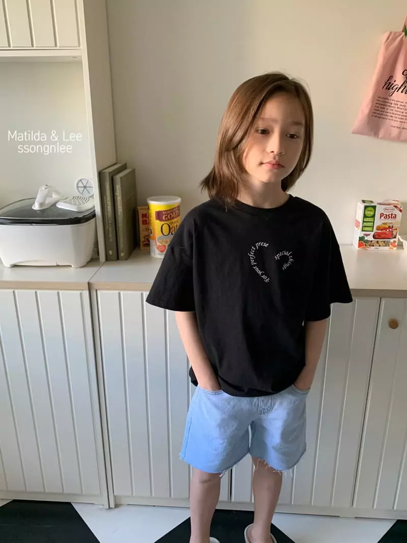 Matilda & Lee - Korean Children Fashion - #childofig - Label Denim Shorts - 10