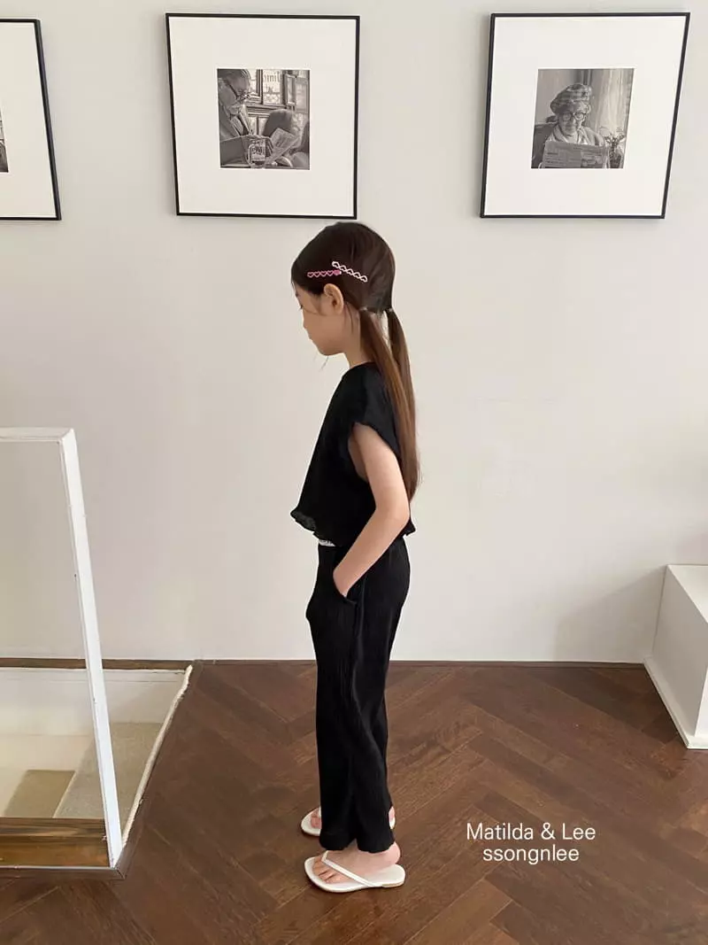 Matilda & Lee - Korean Children Fashion - #childrensboutique - Love Wrinkle Top Bottom Set - 7