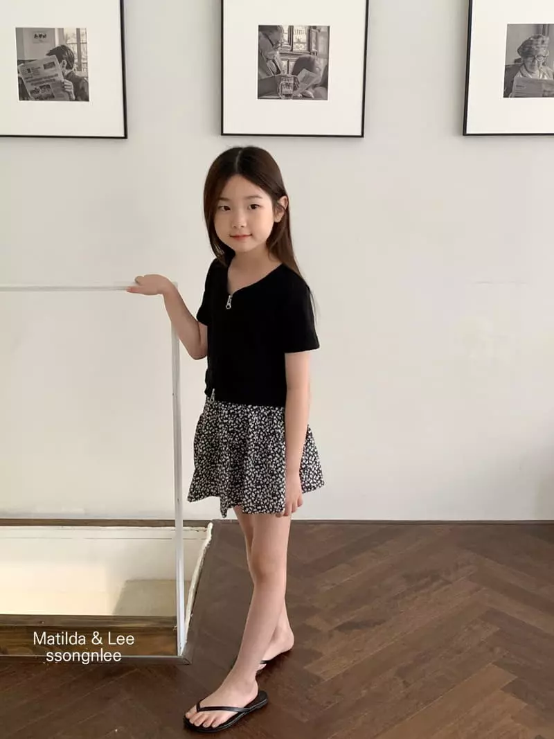 Matilda & Lee - Korean Children Fashion - #kidsshorts - Flower Shirring Skirt Shorts - 12