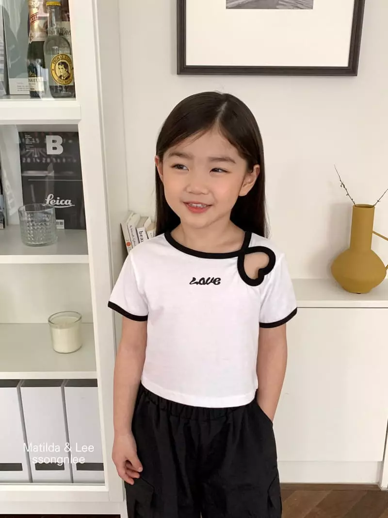 Matilda & Lee - Korean Children Fashion - #prettylittlegirls - Heart Piping Tee
