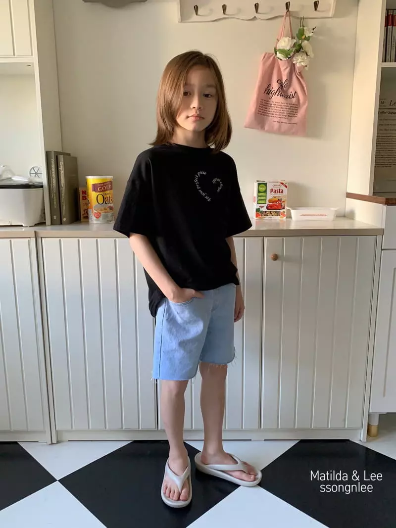 Matilda & Lee - Korean Children Fashion - #prettylittlegirls - Label Denim Shorts - 8