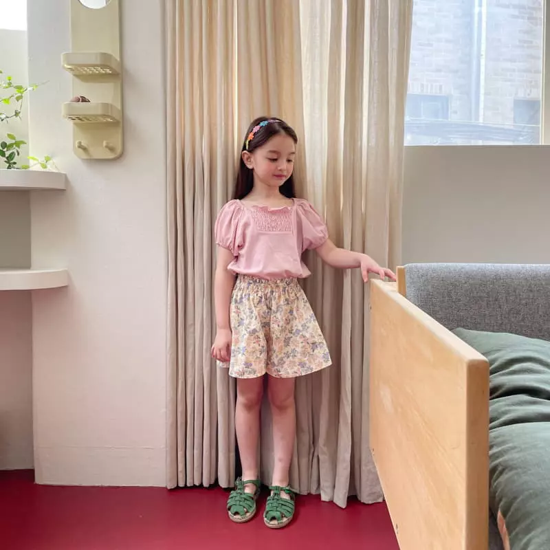 Momo Ann - Korean Children Fashion - #Kfashion4kids - Smocked Tee - 6