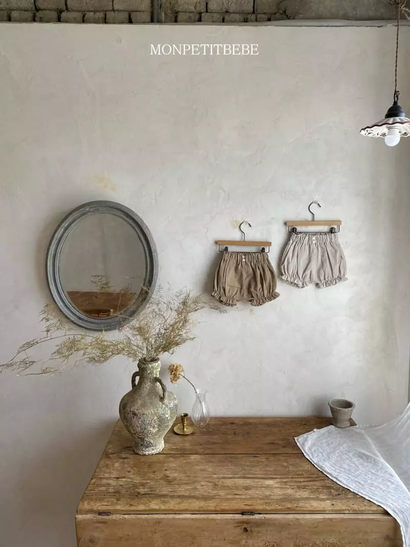 Mon Petit Bebe - Korean Children Fashion - #prettylittlegirls - Sharmang Frill Shorts