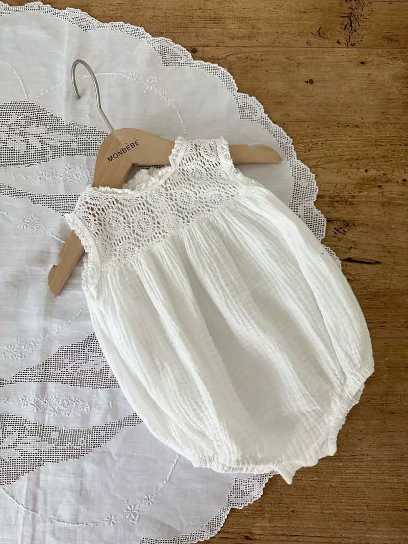 Monbebe - Korean Baby Fashion - #babyboutique - Milk Cream Bodysuit