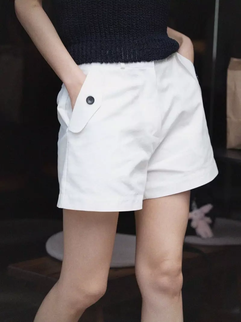 Nan - Korean Women Fashion - #momslook - Tencel Flap Shorts - 4