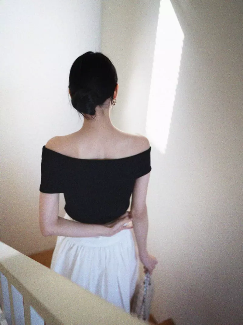 Nan - Korean Women Fashion - #momslook - Off SHOulder Top - 8