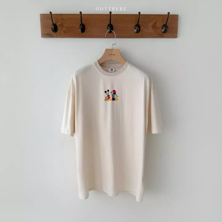 Oott Bebe - Korean Women Fashion - #momslook - D Modern Tee Mom