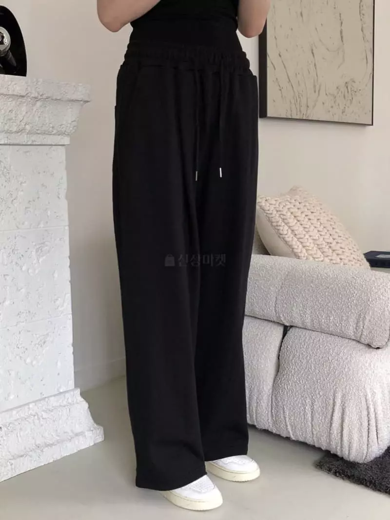 Overclassic - Korean Women Fashion - #momslook - Wide Pintuck Pants - 3