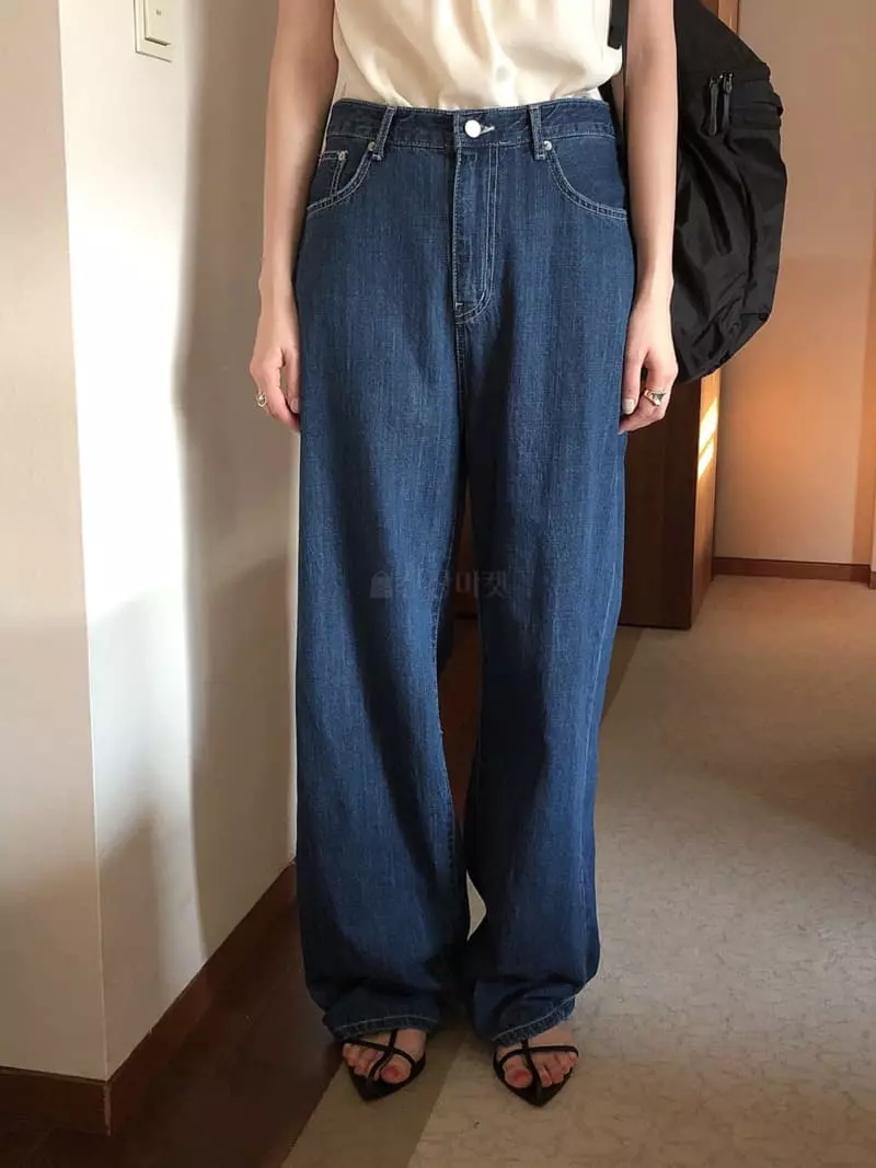 Overclassic - Korean Women Fashion - #momslook - Summer Mark Jeans - 10