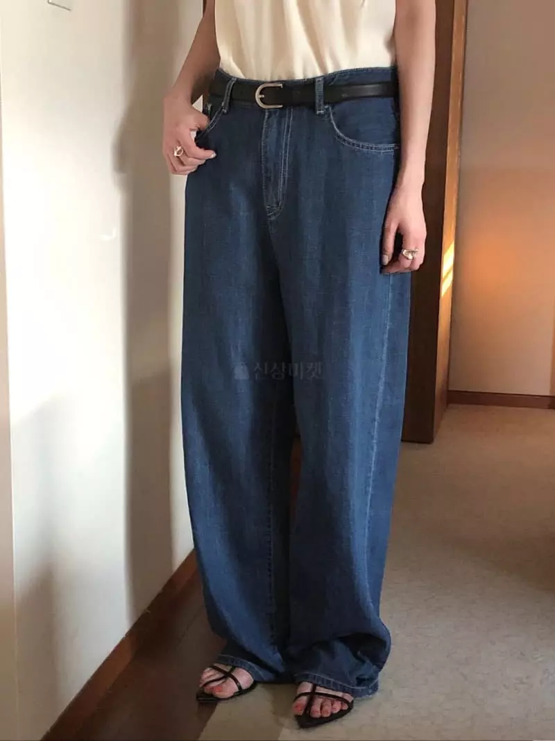 Overclassic - Korean Women Fashion - #momslook - Summer Mark Jeans - 2