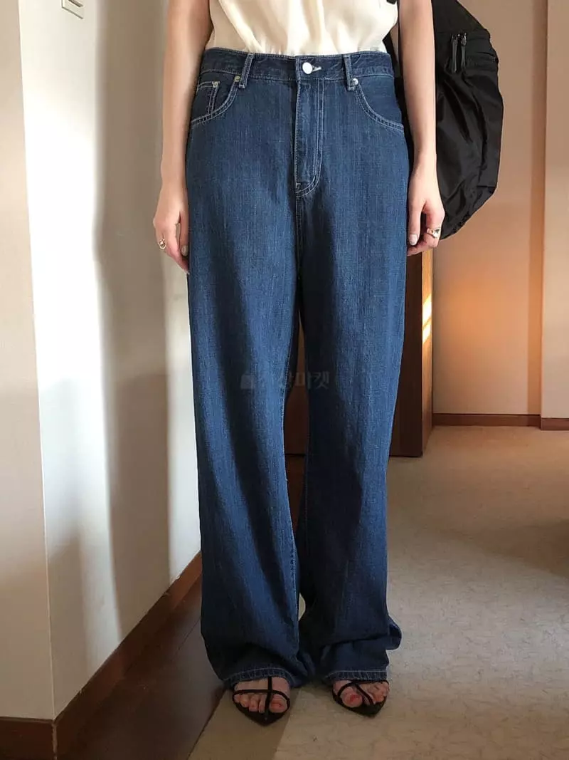 Overclassic - Korean Women Fashion - #womensfashion - Summer Mark Jeans - 4
