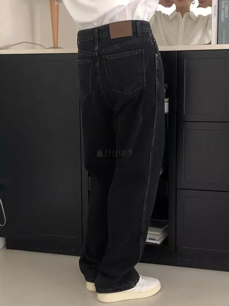 Overclassic - Korean Women Fashion - #momslook - Biff Black Jeans - 5