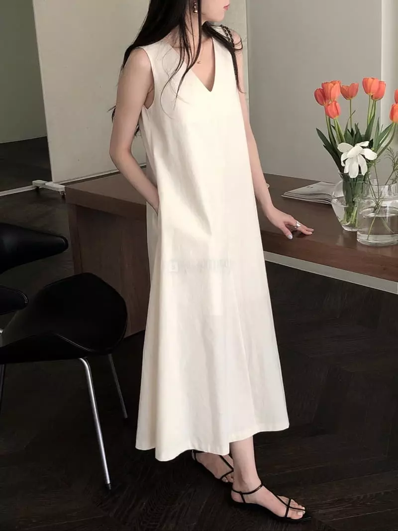 Overclassic - Korean Women Fashion - #momslook - V Neck One-piece - 5