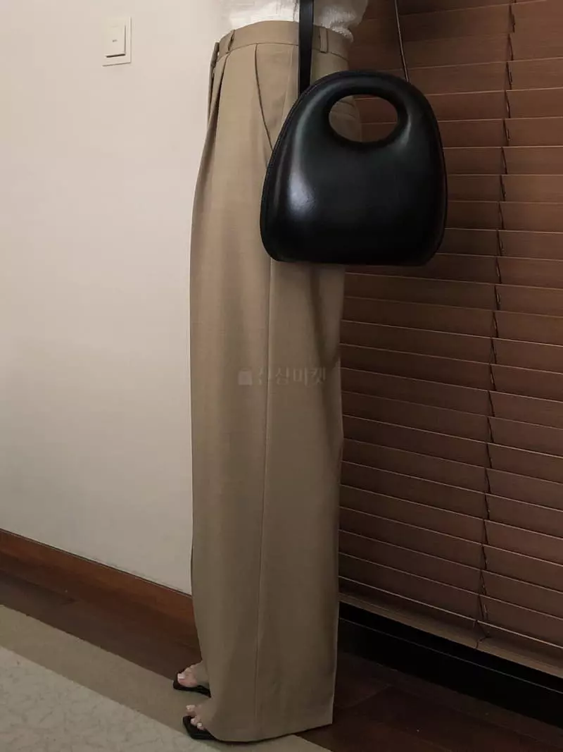 Overclassic - Korean Women Fashion - #shopsmall - Classic Half Pants - 4