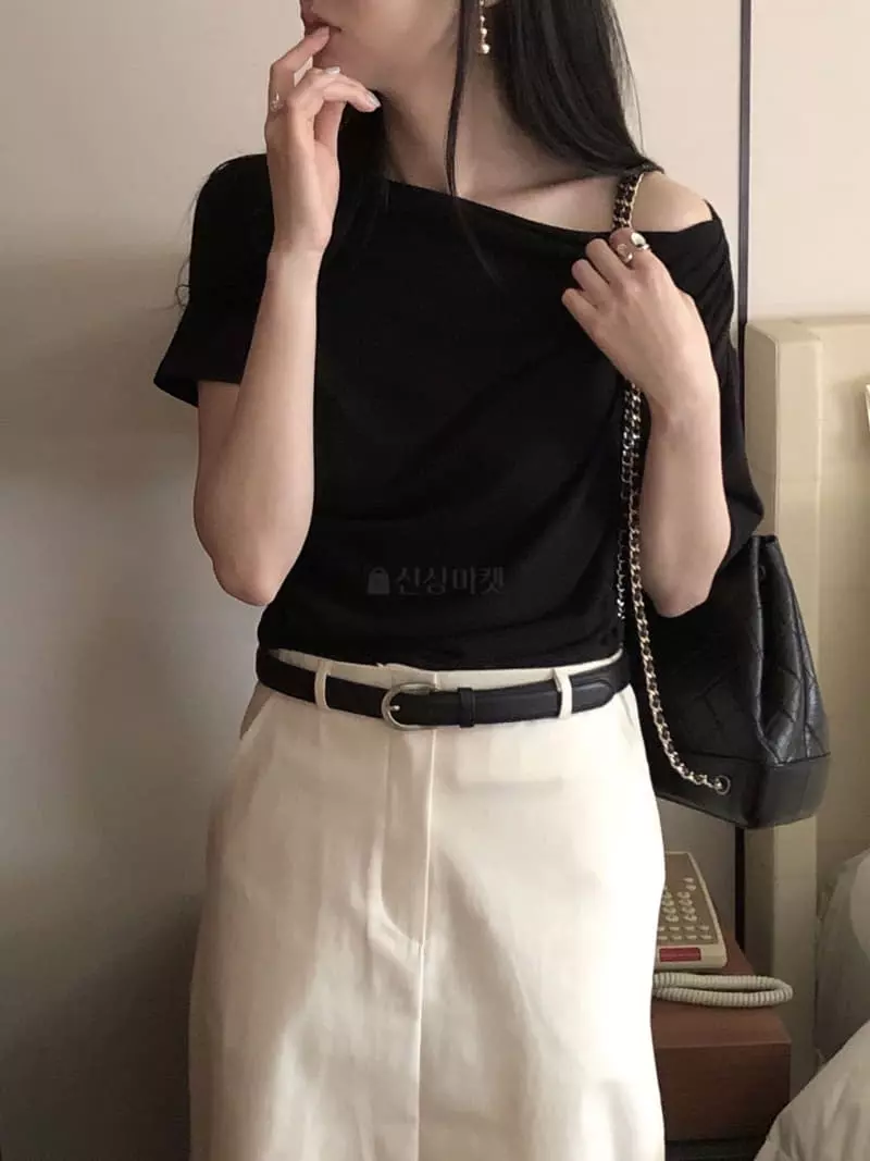 Overclassic - Korean Women Fashion - #thelittlethings - Half Off Tee - 6