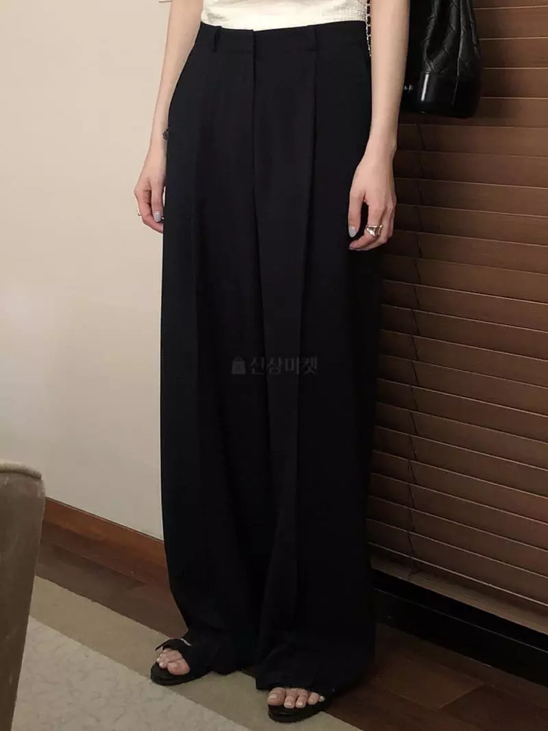 Overclassic - Korean Women Fashion - #thelittlethings - Classic Half Pants - 5